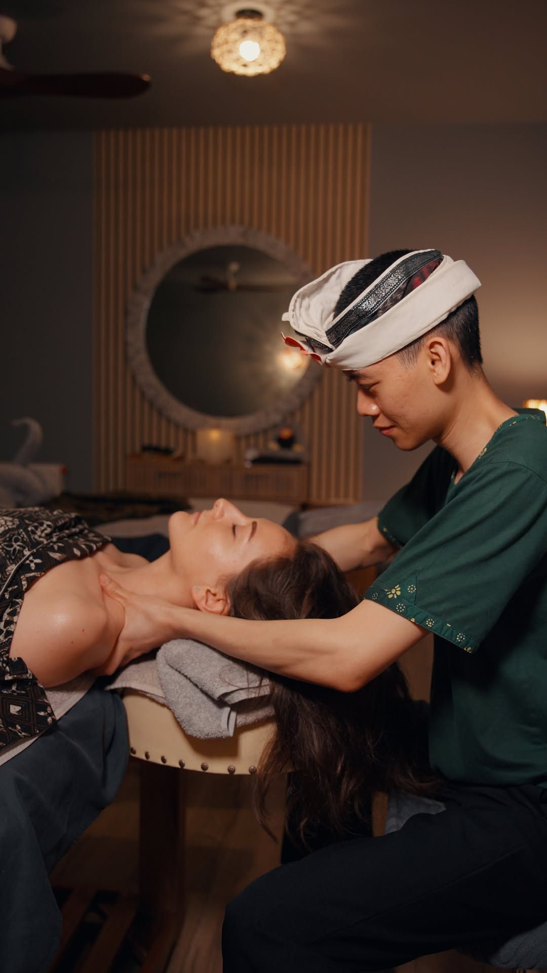 Instagram @ahimsa.salon.masazu — Ahimsa Wrocław